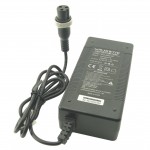 Alimentatore di rete 1,5A XVE-4200150