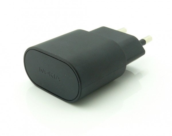 Caricabatterie MicroUSB AC-60E Caricabatterie MicroUSB AC-60E