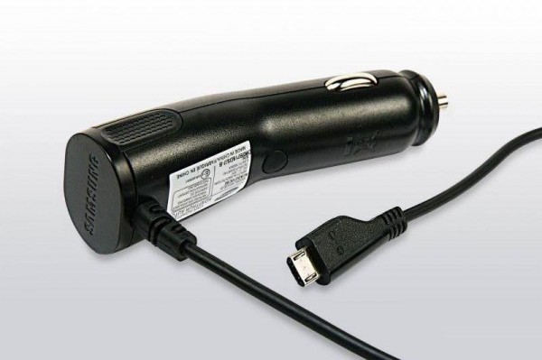 Caricabatteria da auto micro USB Caricabatteria da auto micro USB